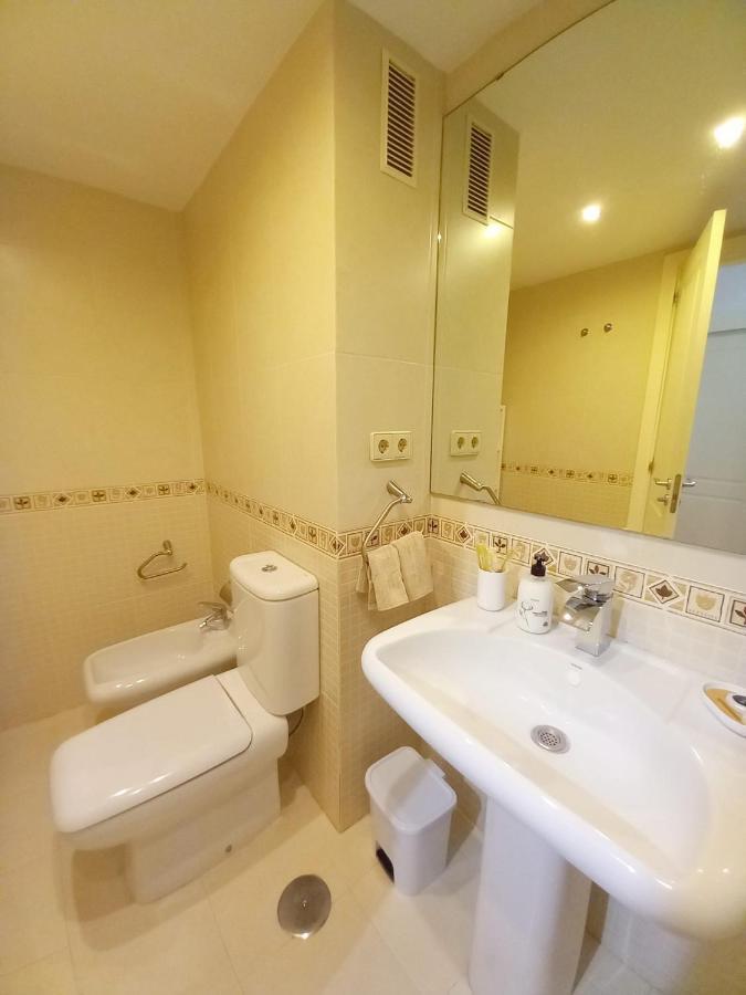 Calido Apartamento Con Gran Terraza Y Vistas A 600 Metros Del Mar เบนัลมาเดนา ภายนอก รูปภาพ