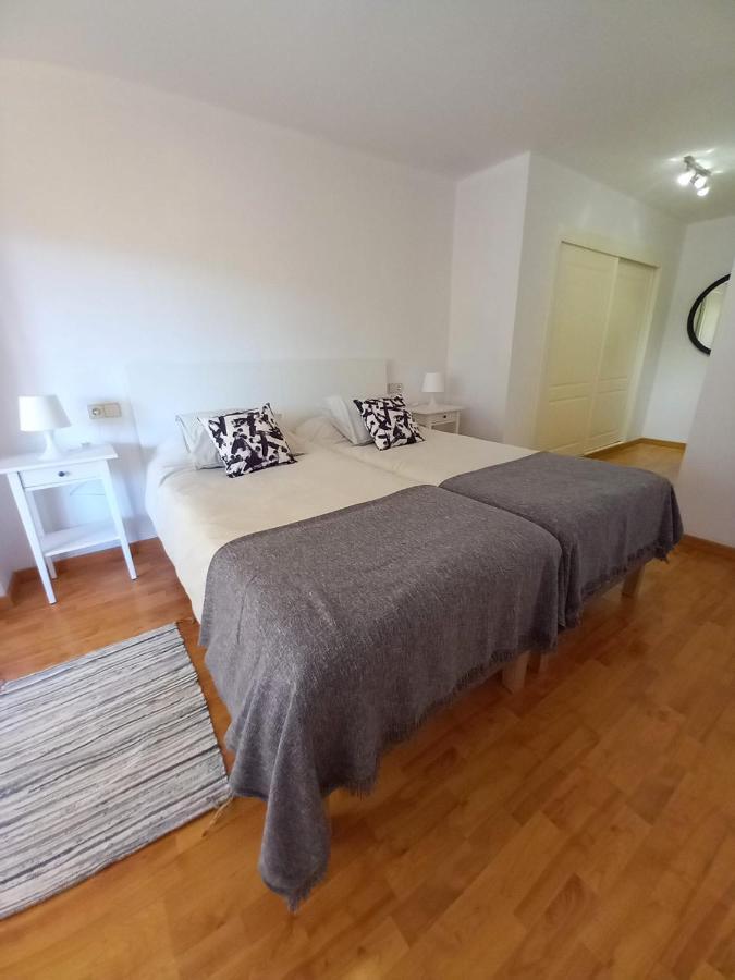 Calido Apartamento Con Gran Terraza Y Vistas A 600 Metros Del Mar เบนัลมาเดนา ภายนอก รูปภาพ