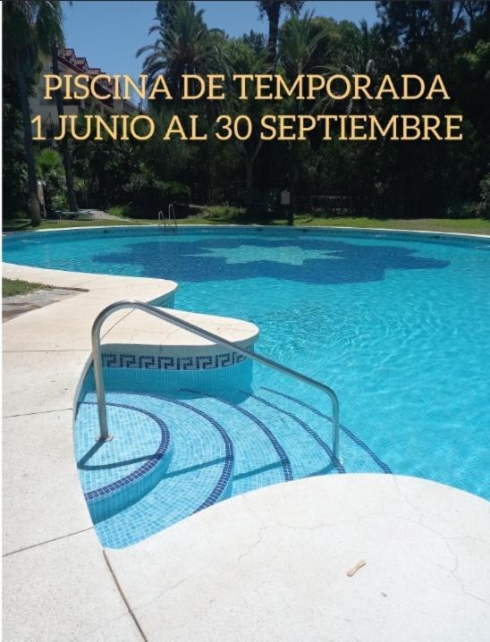 Calido Apartamento Con Gran Terraza Y Vistas A 600 Metros Del Mar เบนัลมาเดนา ภายนอก รูปภาพ